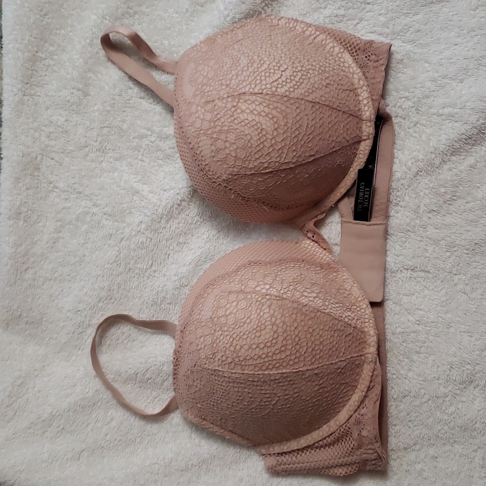 Victoria Secret - Very Sexy push-up